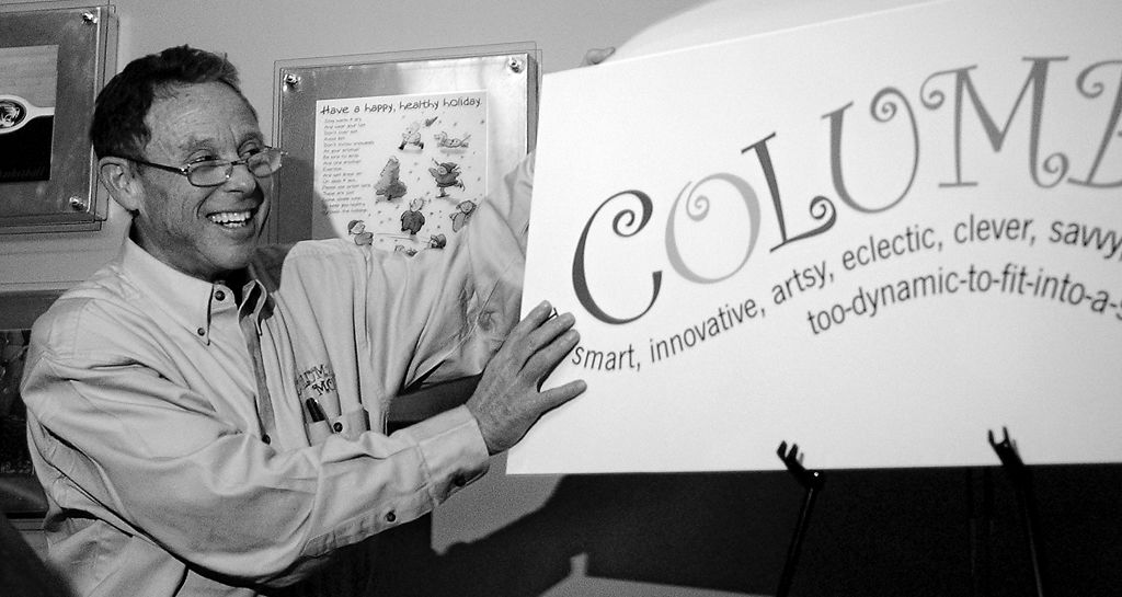 February, 2004 : Mayor Darwin Hindman unveils the Columbia Convention and Visitors Bureau's new logo